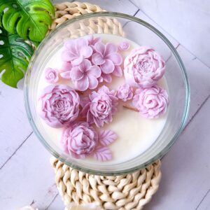 ŚWIECA KWIATOWA VIOLET "LIVIA"