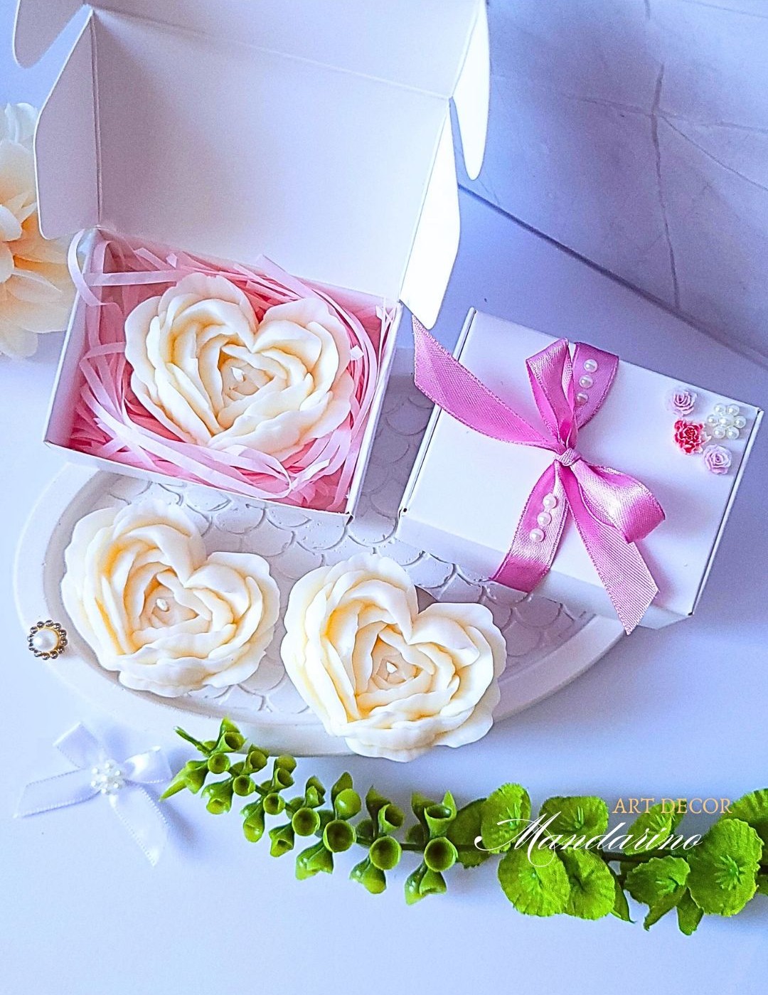 Świece SERCA-RÓŻE 3D w ozdobnym pudełku na Wieczór Panieński