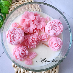 ŚWIECA KWIATOWA RÓŻ "LIVIA"