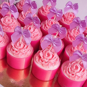 Świece "Róże z Kokardą" na podziękowania (wersja róż-fiolet)