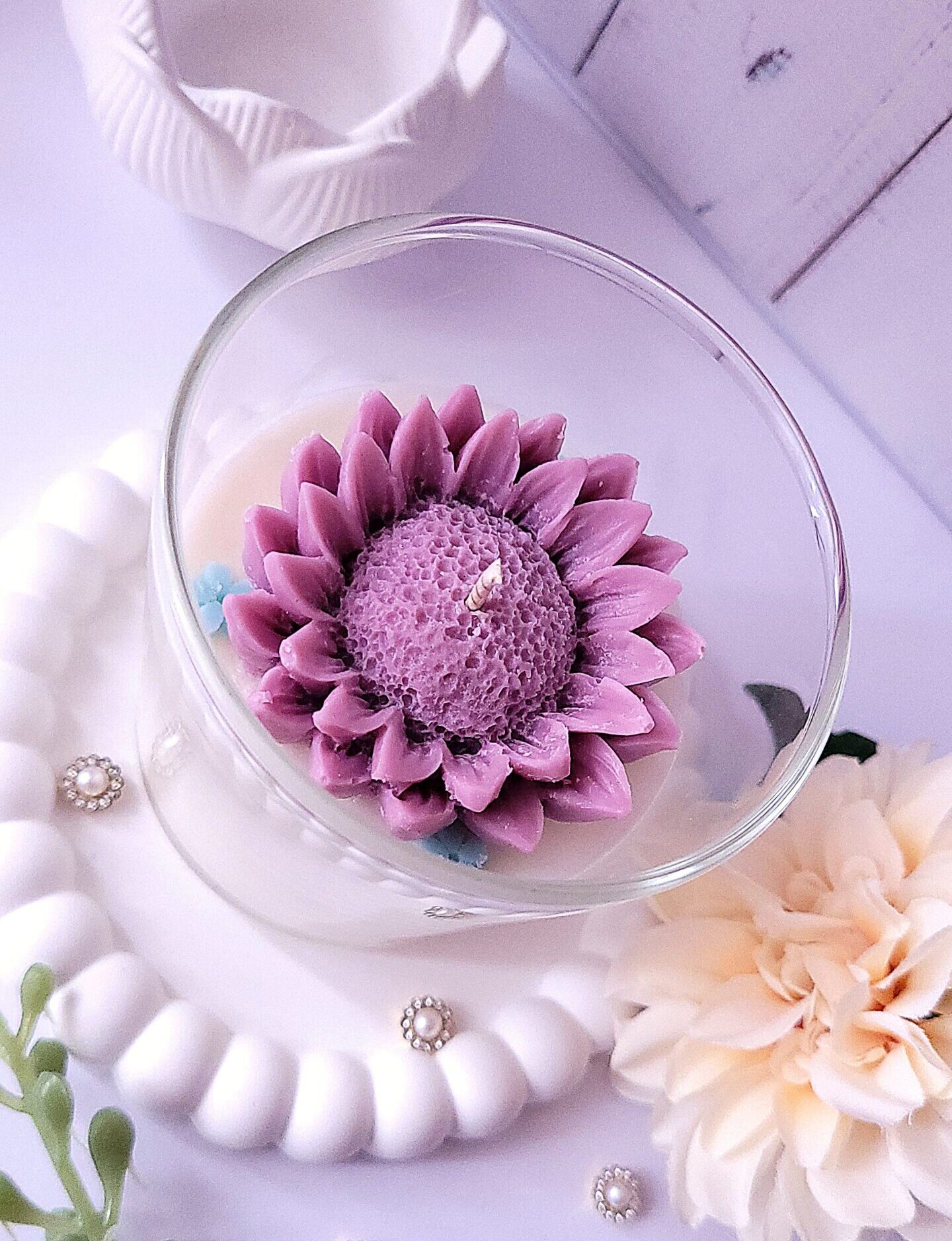 MAŁA ŚWIECA "SŁONECZNIK" dla Mamy (wersja fioletowa) - obrazek 2