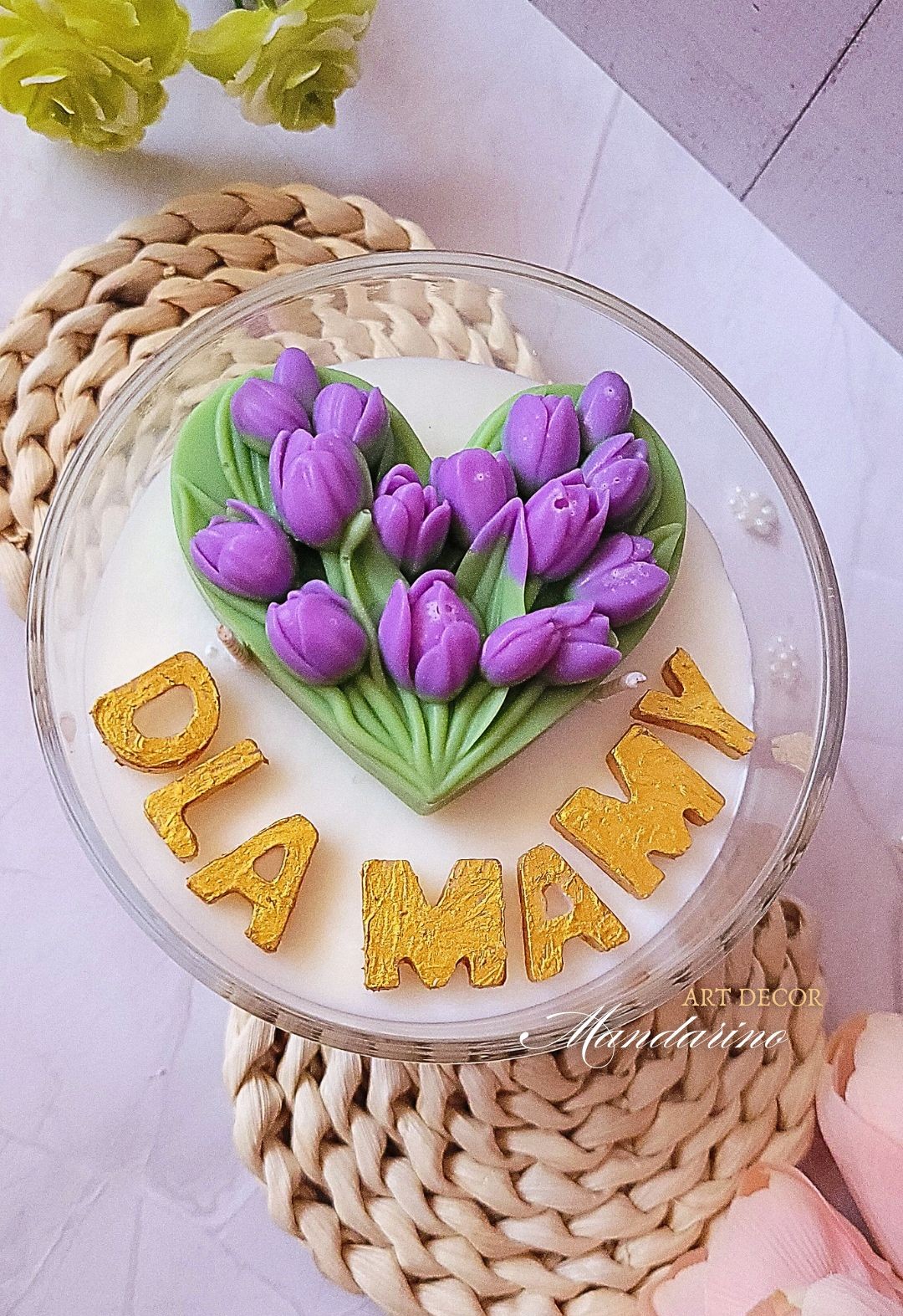 MAŁA ŚWIECA DLA MAMY TULIPANY