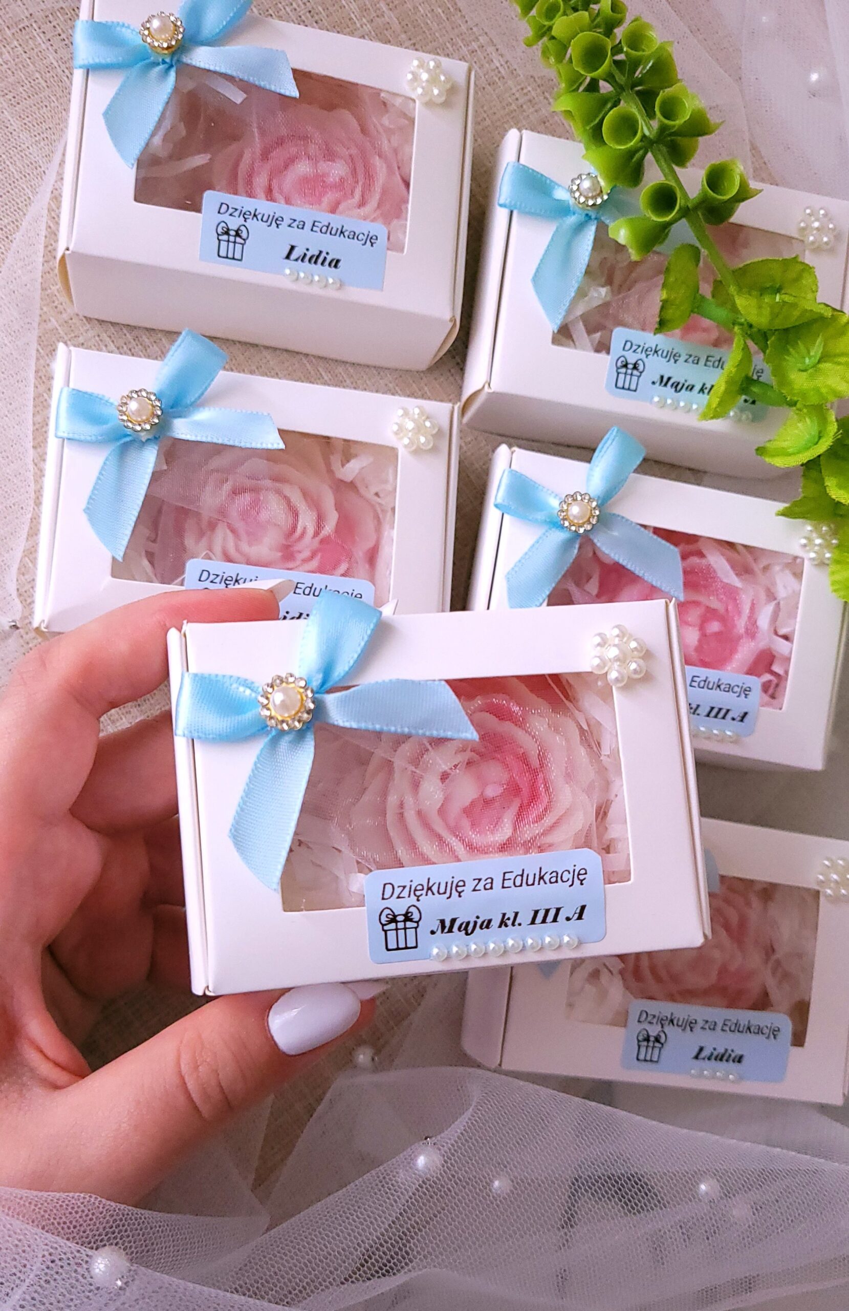 Piwonia Ombre w ozdobnym pudełku - na DZIEŃ NAUCZYCIELA - obrazek 3