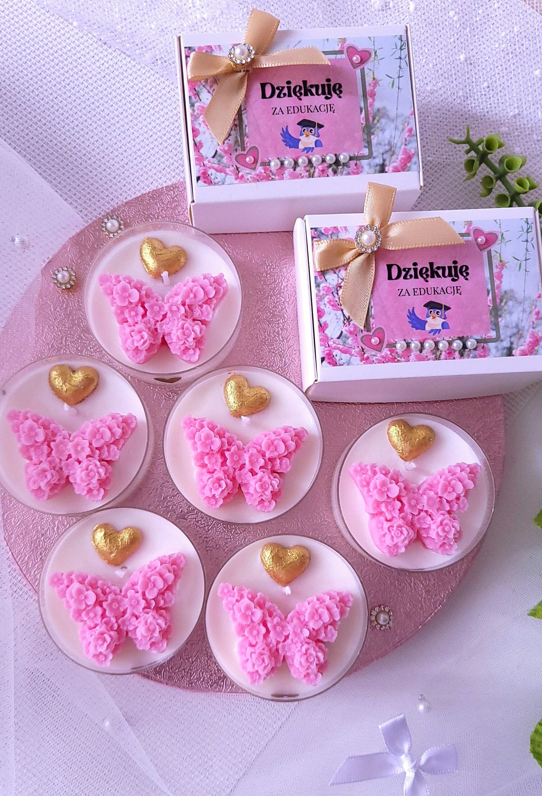 Dzień Nauczyciela - mały prezent "Motyl z sercem"