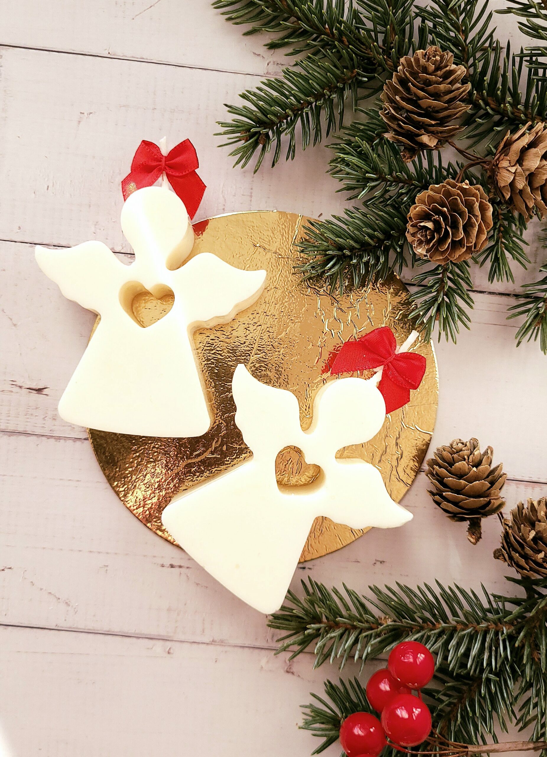 Świece "Aniołki z kokardą" w tiulu upominki świąteczne - obrazek 3